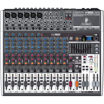 Behringer X1832USB