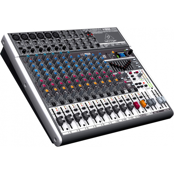 Behringer X1832USB