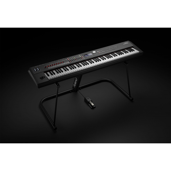Roland RD-2000