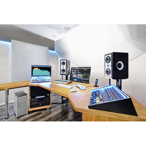 Barefoot Sound MicroMain27 Gen2